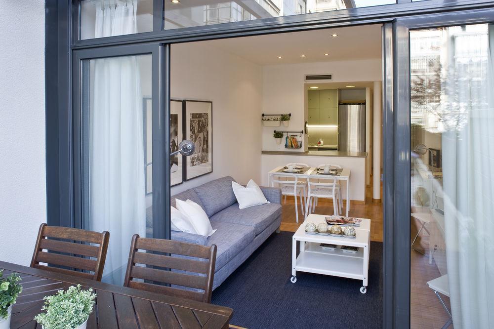 Flateli Lluria Apartment บาร์เซโลนา ภายนอก รูปภาพ